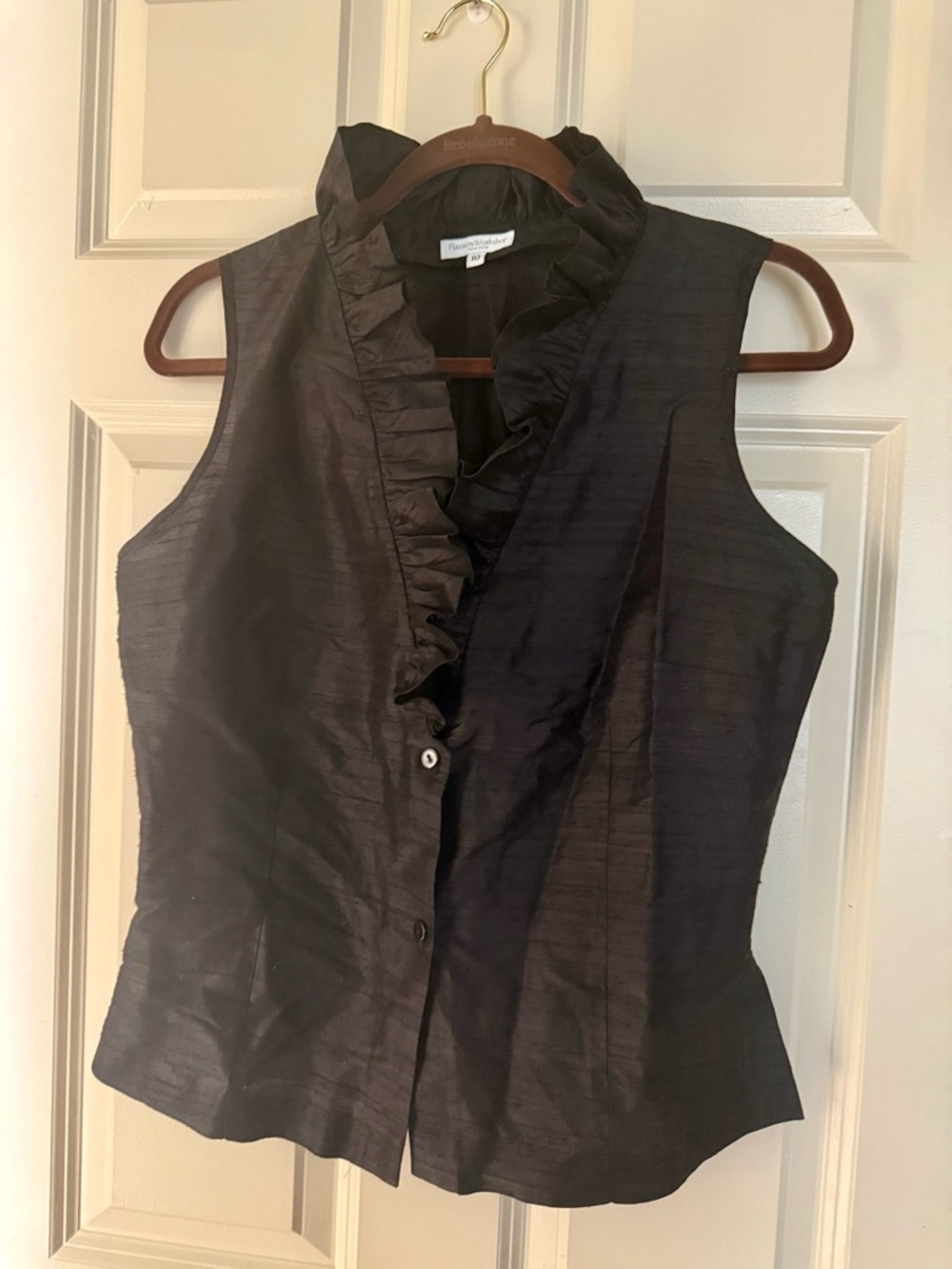 Brookstone Sleeveless Ruffle-Front Button Down Top - Black